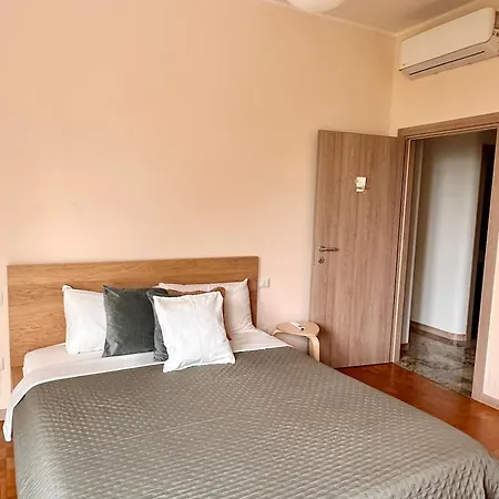 Casa Ling -ac - Parking-2bathrooms Отель типа 